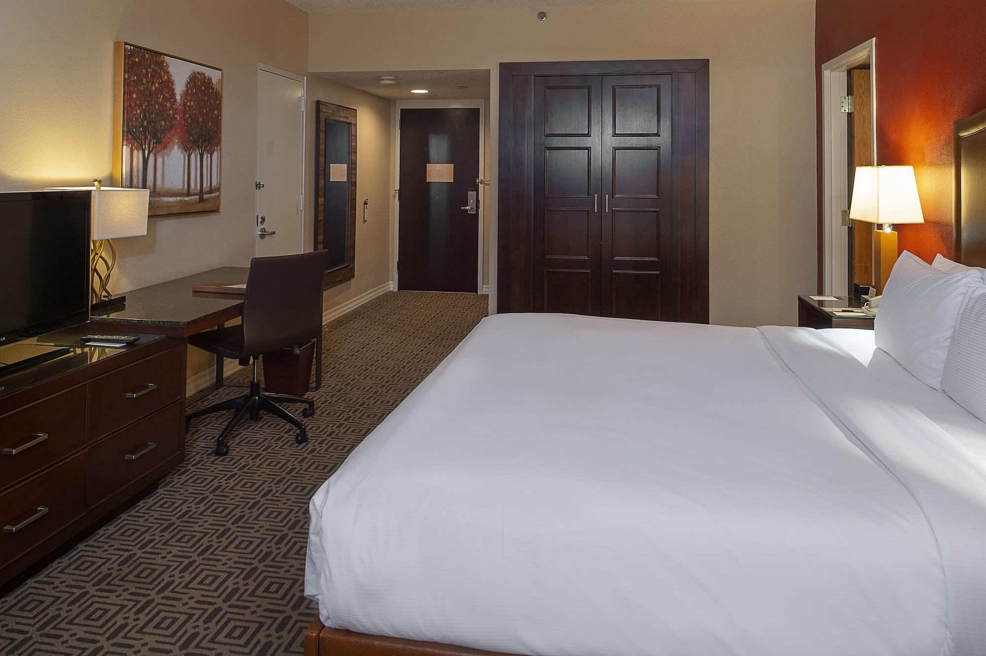 Doubletree By Hilton Hotel St. Louis - Честерфилд Экстерьер фото