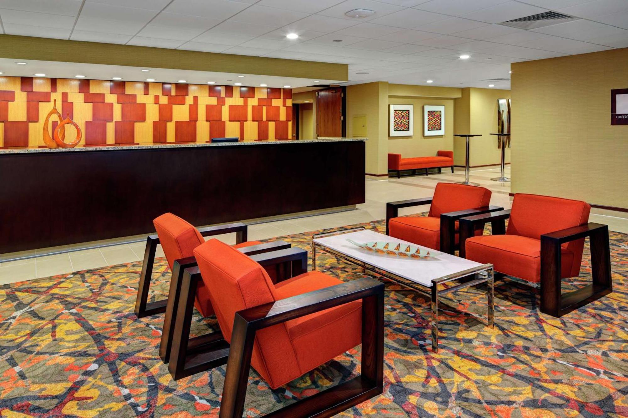 Doubletree By Hilton Hotel St. Louis - Честерфилд Экстерьер фото
